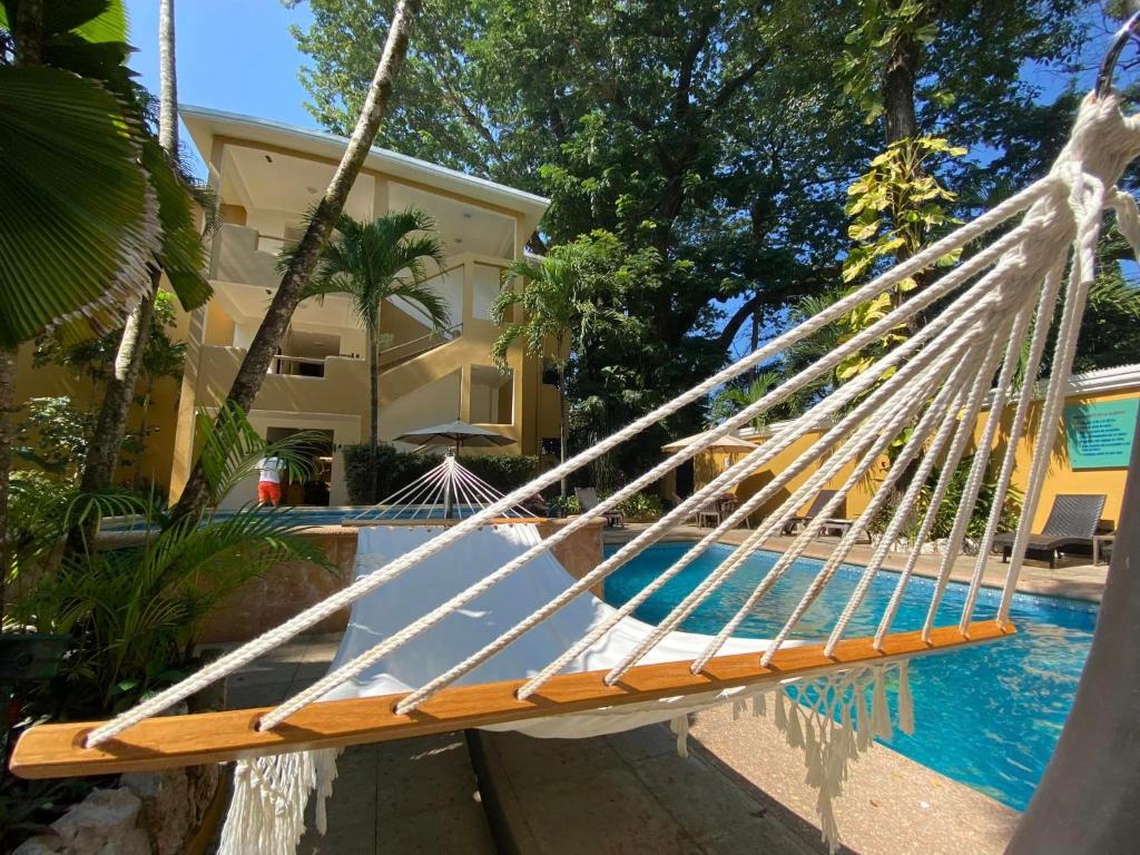 Bazén v ubytování Hotel Chablis Palenque nebo v jeho okolí