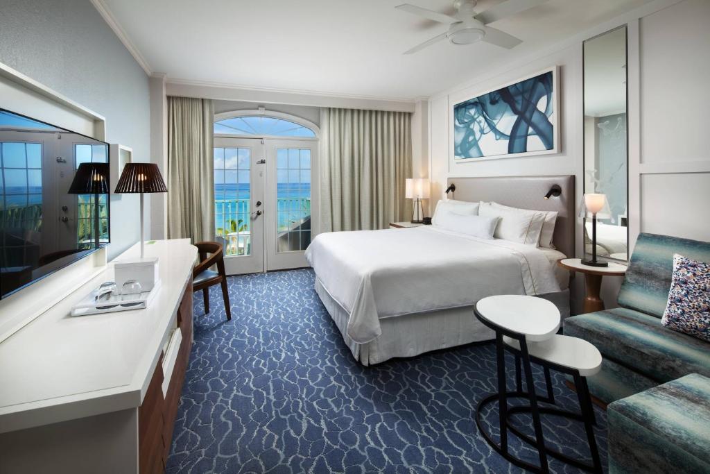 The Westin Grand Cayman Seven Mile Beach Resort & Spa - Ocean Pool, Guest Room, 1 King, Ocean View