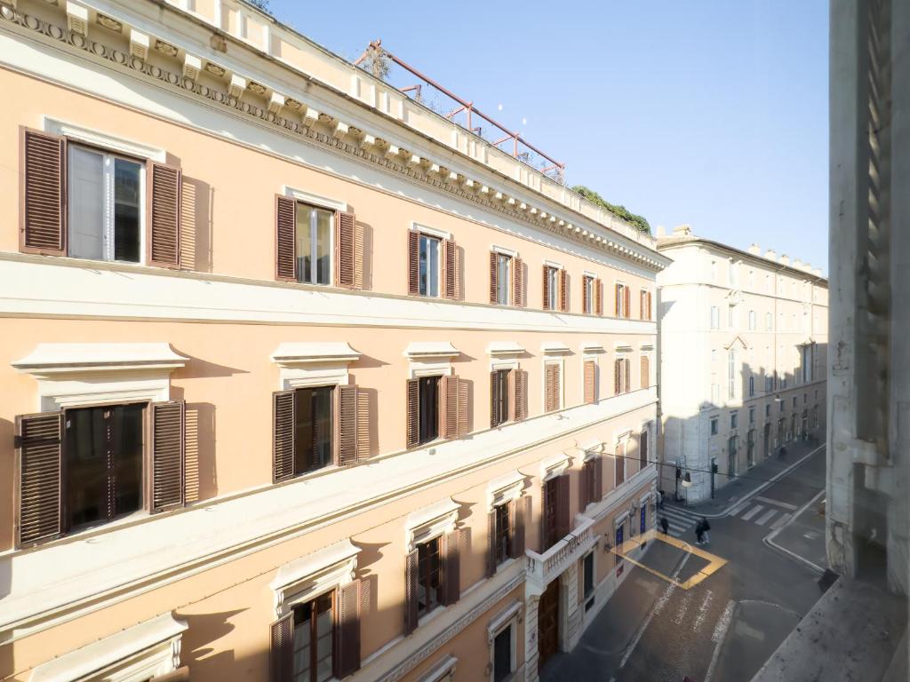 Spanish Steps Charming Apartment, New Opening - Two-Bedroom Apartment