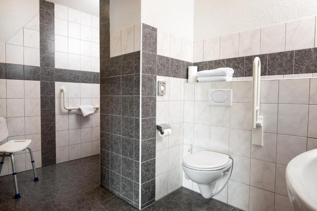 Koupelna v ubytování Hotel Apollon Rust