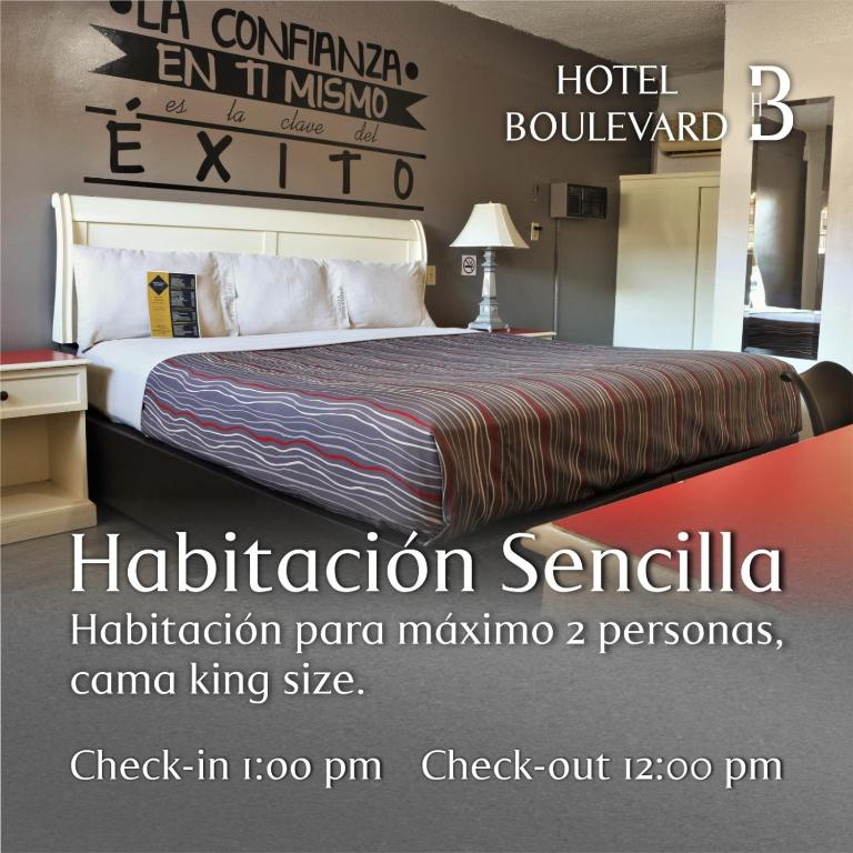 Postel nebo postele na pokoji v ubytování Hotel Boulevard Mexicali