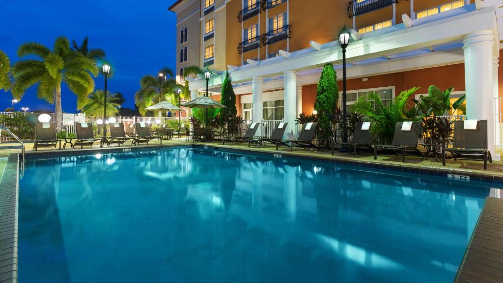 Hyatt Place Fort Myers Estero - Newly Renovated photo