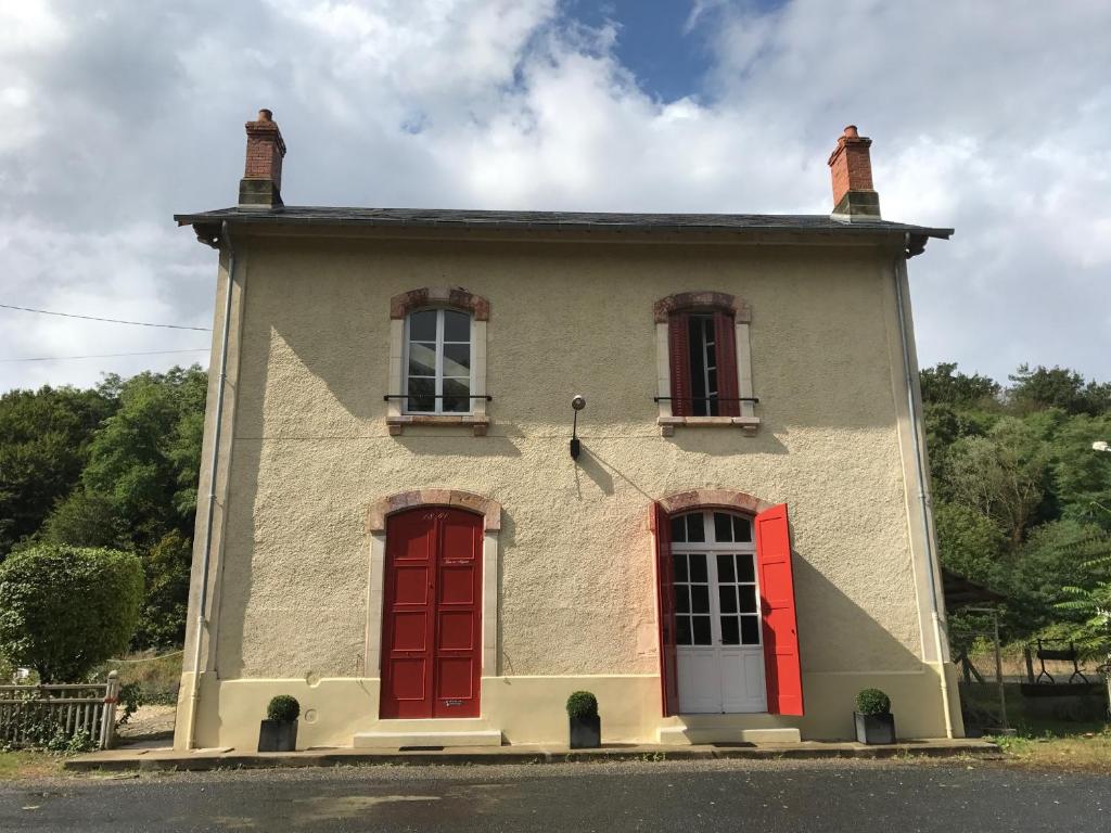 La Gare de Magnette - Huis Met Drie Slaapkamers