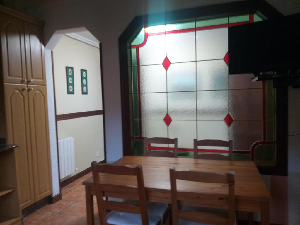 Fotografia z galérie ubytovania Apartamento para dos personas en Guriezo v destinácii Trebuesto