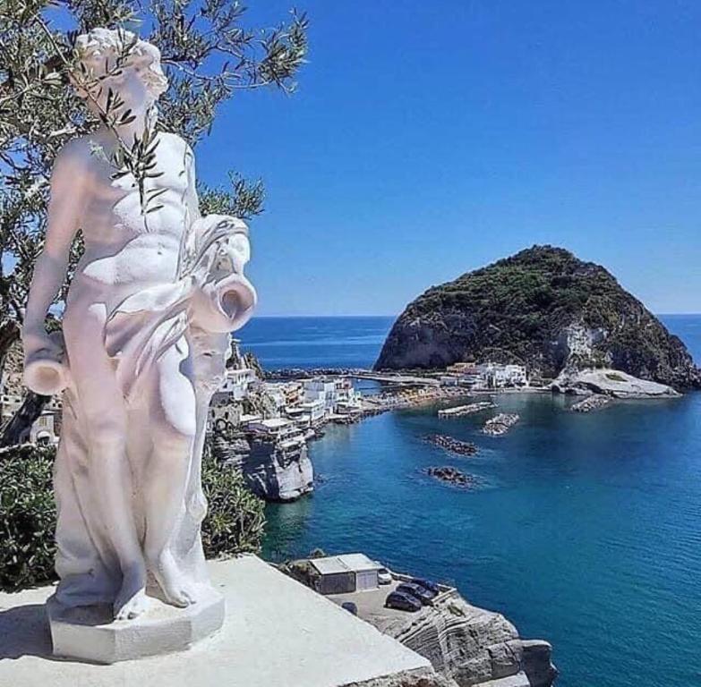BeachFront House - Sant'Angelo Ischia - Two-Bedroom House