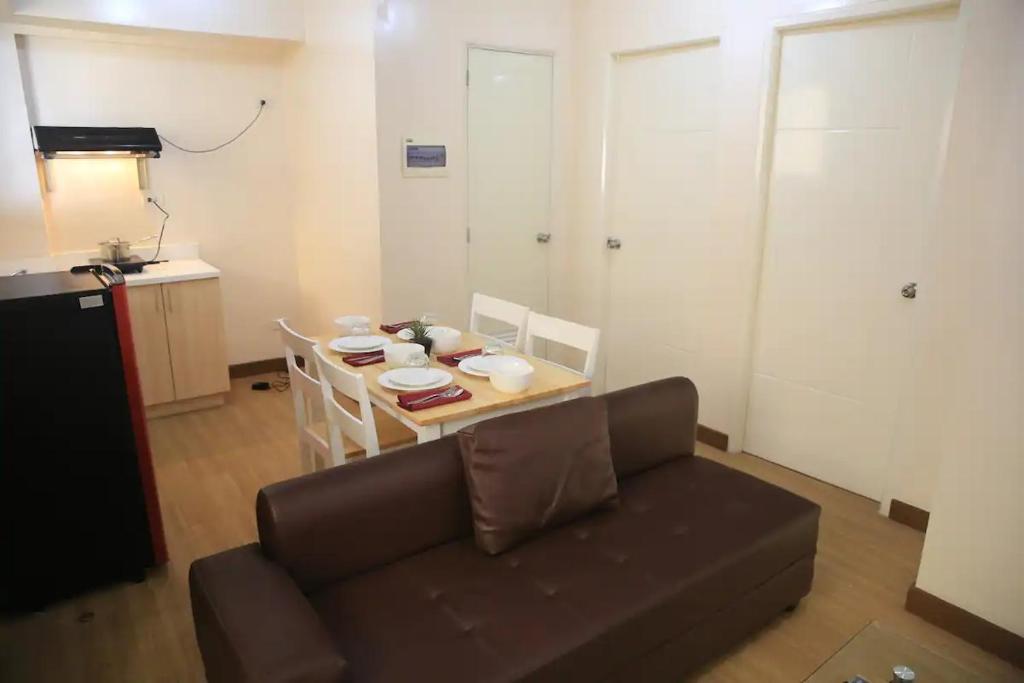 Elizabeth Tower Pacific Residences, Manila, Philippines