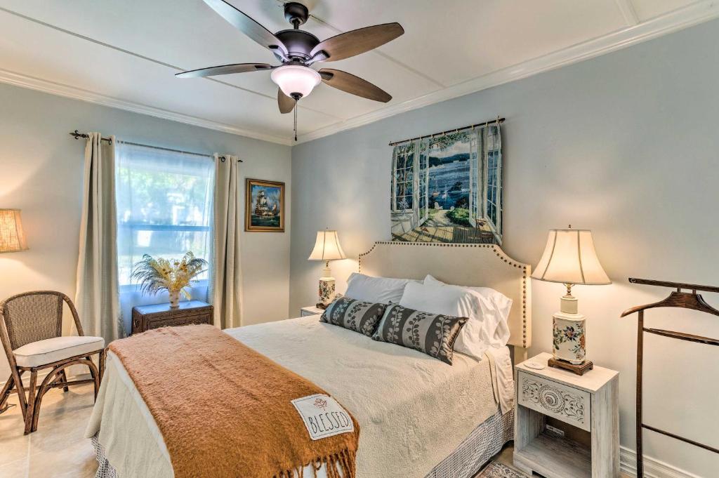 West Palm Beach Cottage Getaway with Patio!, West Palm Beach Precios