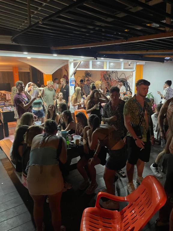 Hosté ubytování Revolution Koh Tao
