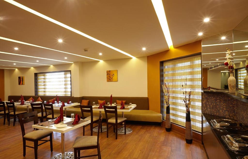 Restaurace v ubytování Golden Fruits Business Suites