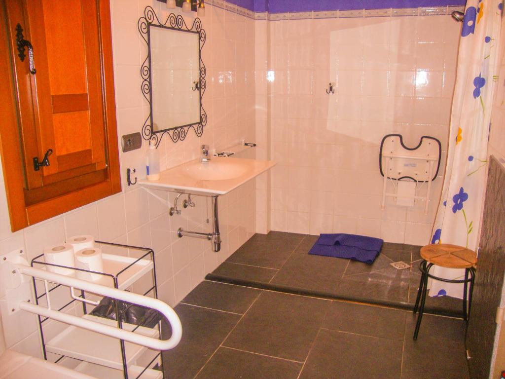 Koupelna v ubytování Apartamentos Fandin