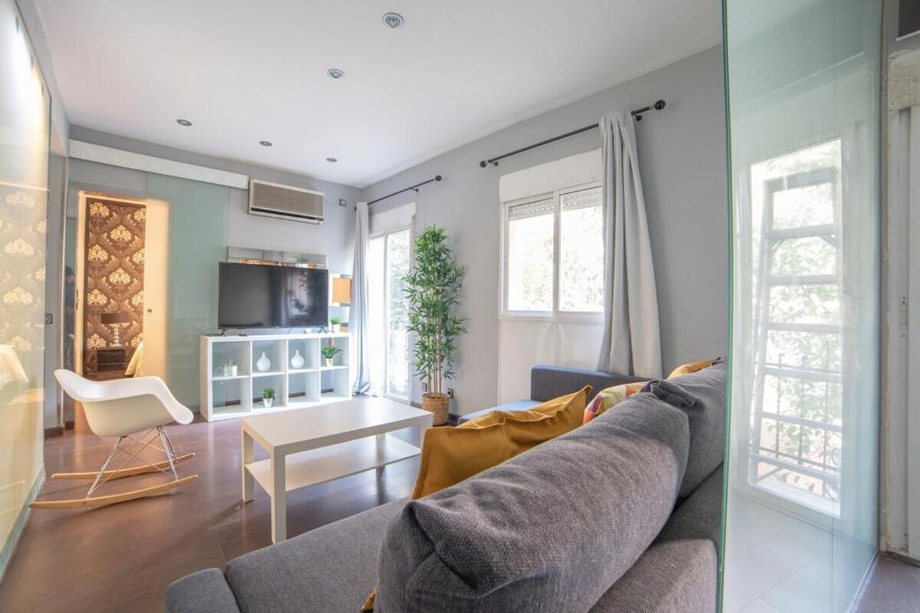 MyHouseSpain - Moderno apartamento a escasos metros del Bernabeu
