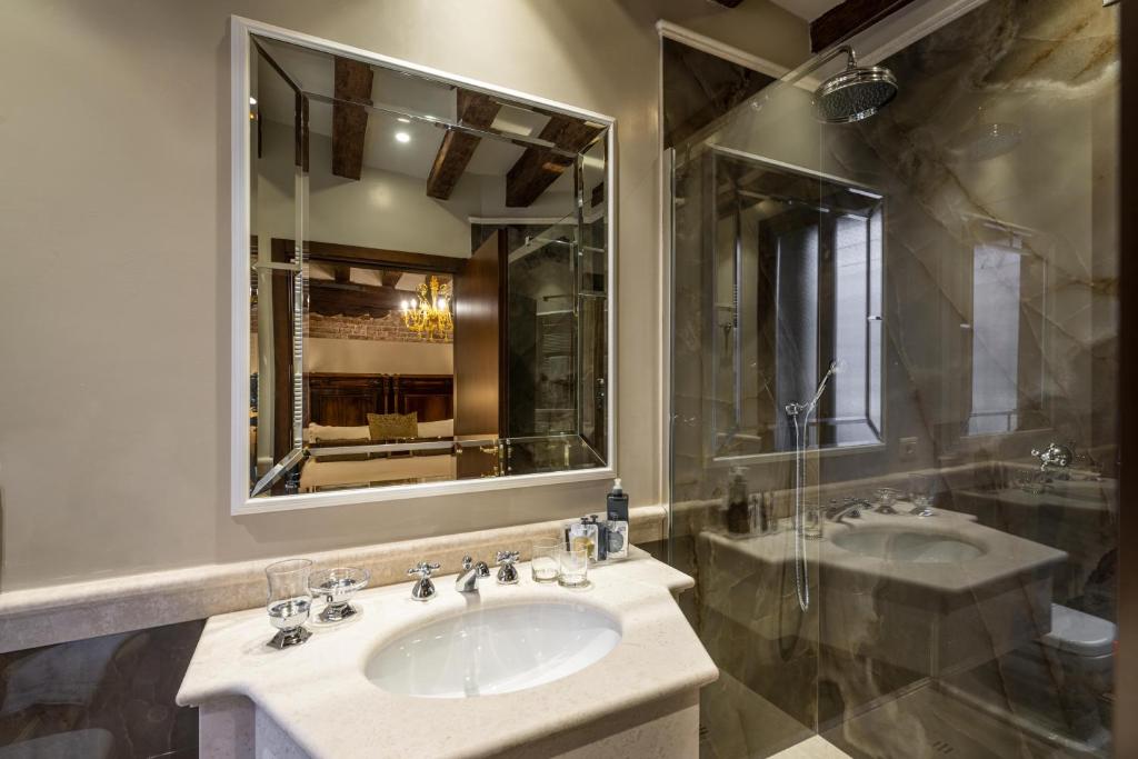 Koupelna v ubytování Hotel Palazzo Priuli