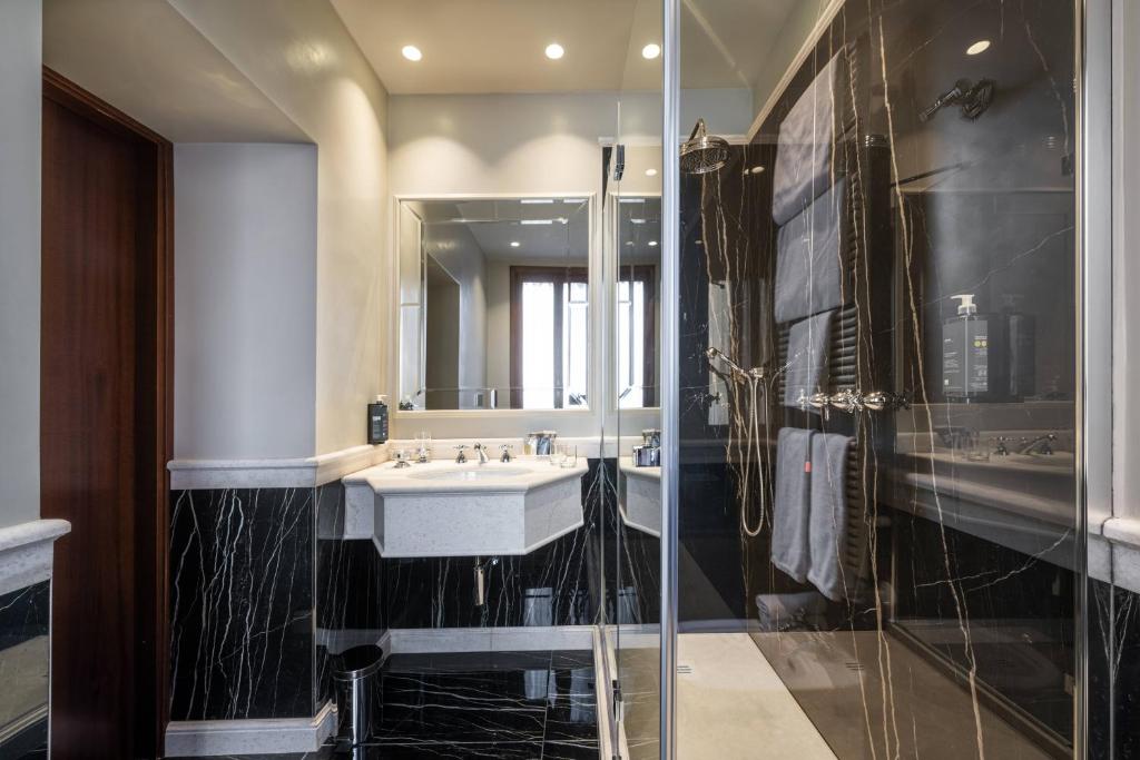 Koupelna v ubytování Hotel Palazzo Priuli