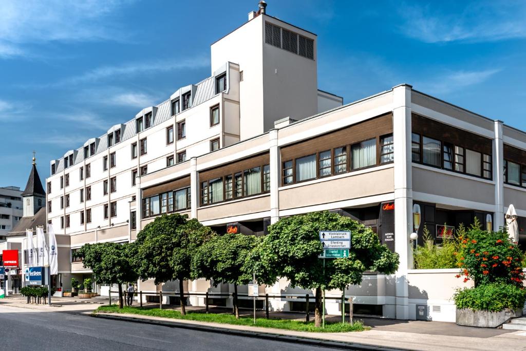 Budova, kde se hotel nachází
