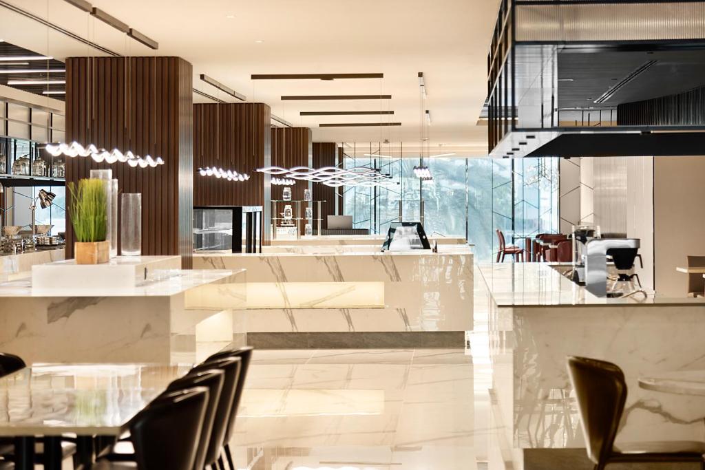 Asiana Grand Hotel - Resim 37