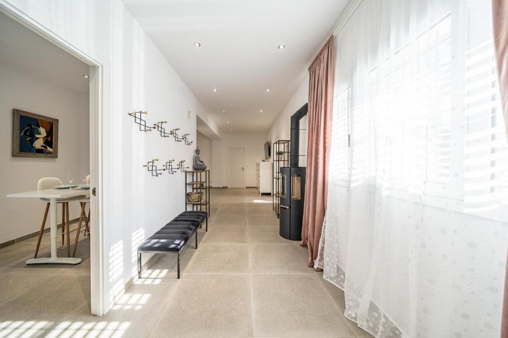 Fotografie z fotogalerie ubytování Villa Deborah v destinaci L'Escala