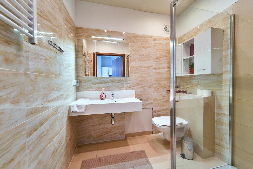 Łazienka w obiekcie Apartamenty Świnoujście - Aleja Baltic Park Molo C206