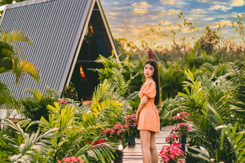 Nakara Villas & Glamping Udon Thani - 豪华别墅