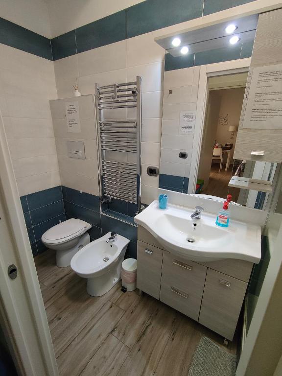 Kúpeľňa v ubytovaní Blue Rose Private Room