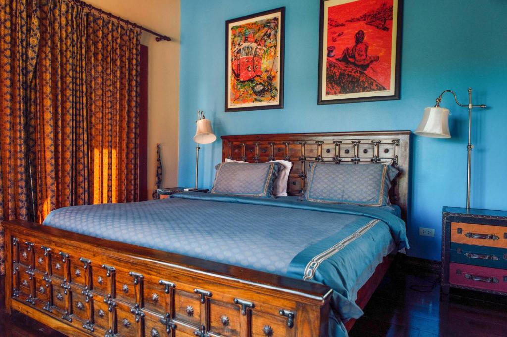 Postel nebo postele na pokoji v ubytování Nakara Villas & Glamping Udon Thani