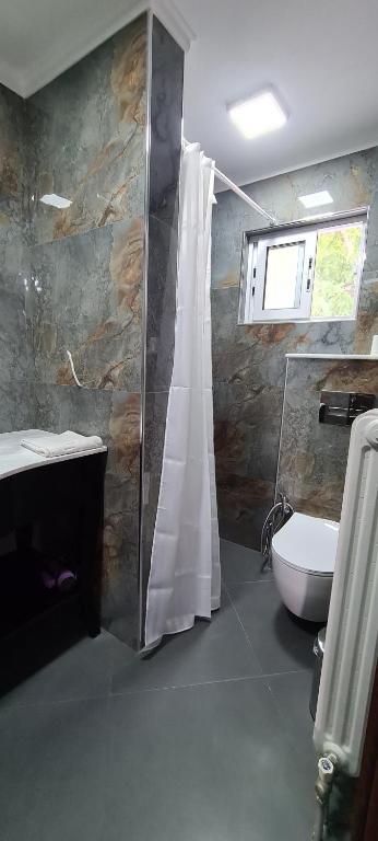 Kúpeľňa v ubytovaní VILLA IRAKLITSA SEA VIEW