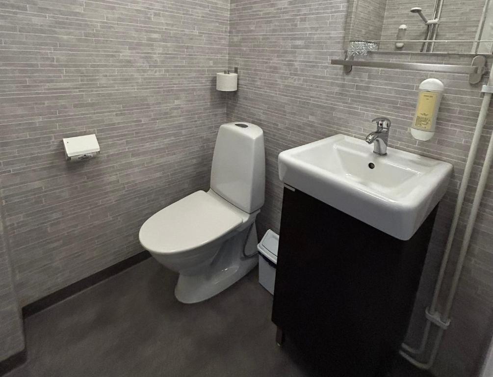 Koupelna v ubytování Kungshaga Hotell