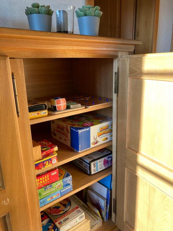 Kuchyň nebo kuchyňský kout v ubytování Appartement mit Alpensicht, beheiztem Pool, Garten