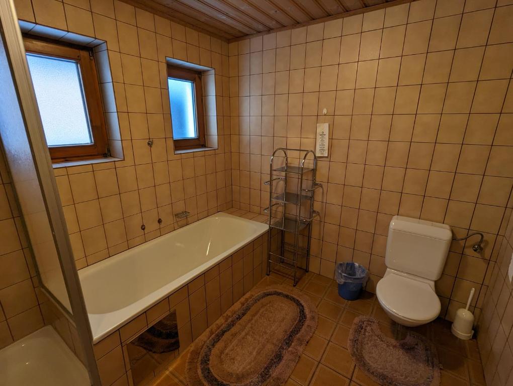 A bathroom at Apartment Fatlar