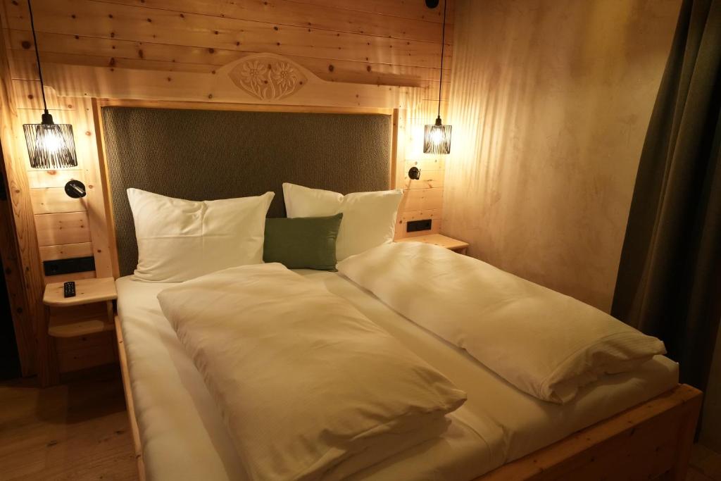 Postel nebo postele na pokoji v ubytování Löberbauer, Ferienwohnung