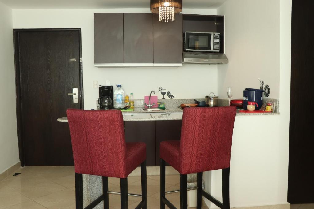 Kuchyň nebo kuchyňský kout v ubytování Alquiler Apto Ibiza Playa Corona- Reserva mínimo 2 noches