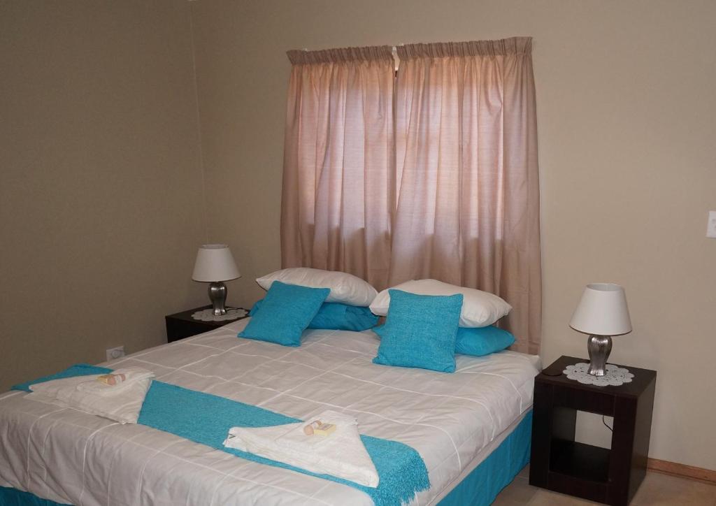 Mckala Guesthouse - 