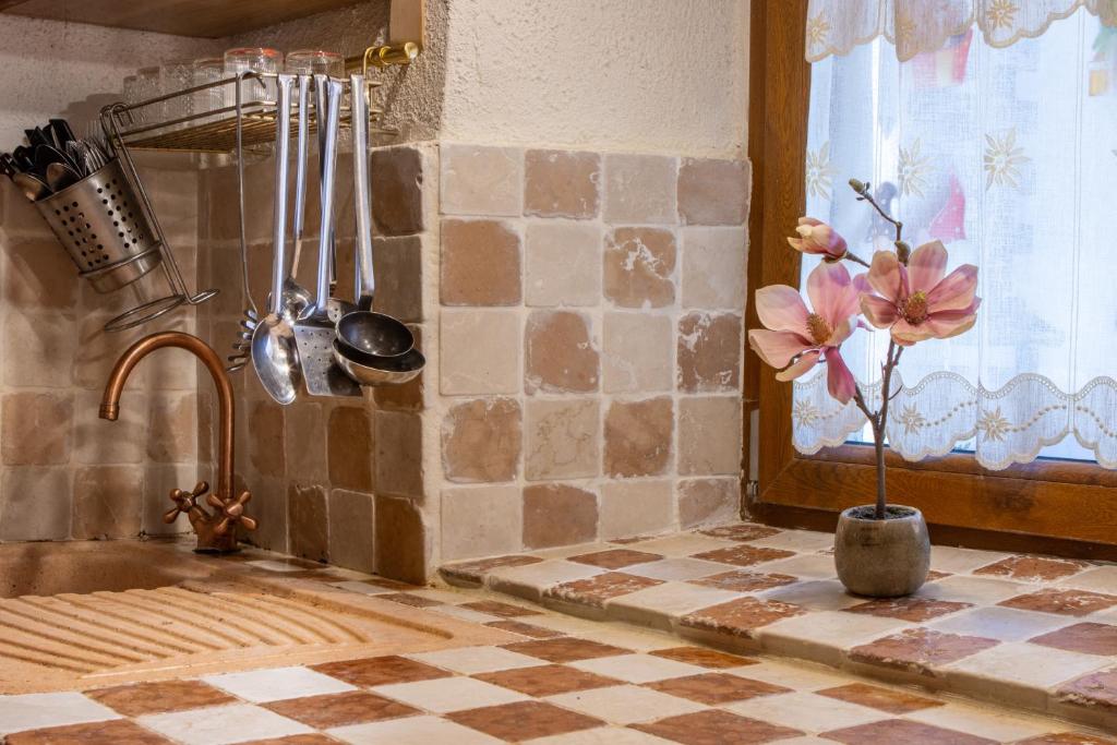 Kúpeľňa v ubytovaní CASA VACANZA "AI PIEDI DEL BOSCO"
