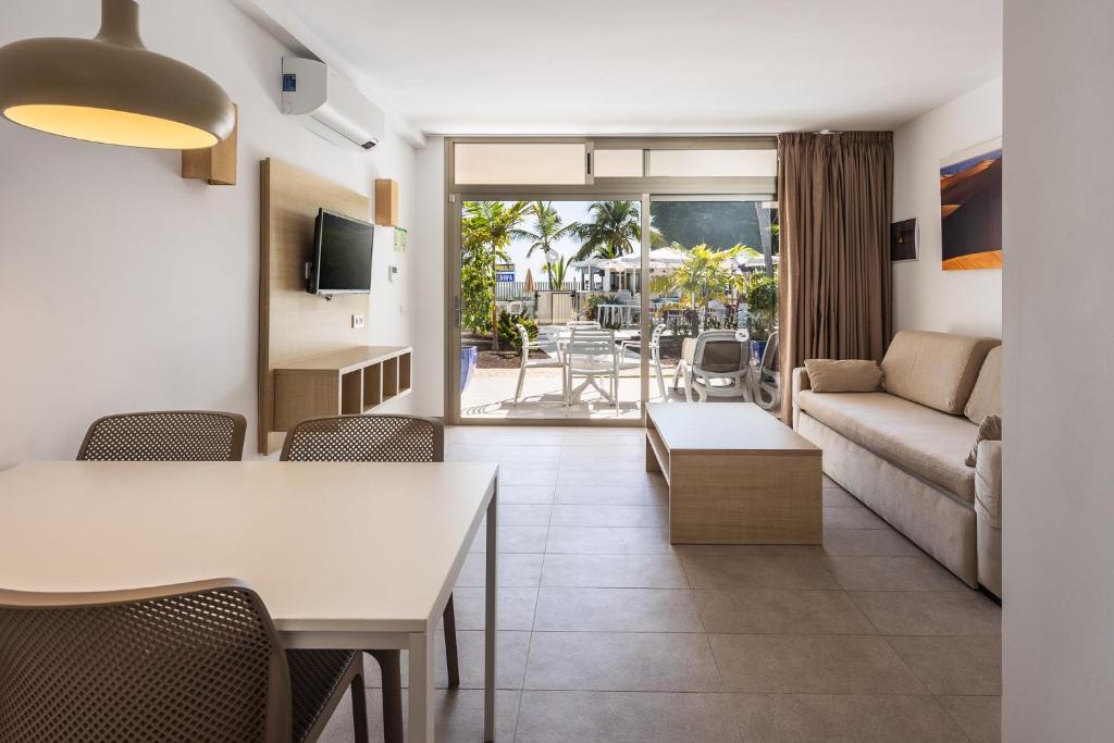 Fotografie z fotogalerie ubytování Apartamentos Las Buganvillas Adults Only v destinaci Puerto Rico de Gran Canaria