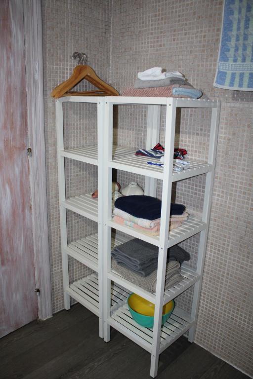 Palanda nebo palandy na pokoji v ubytování HotSpot Valencia