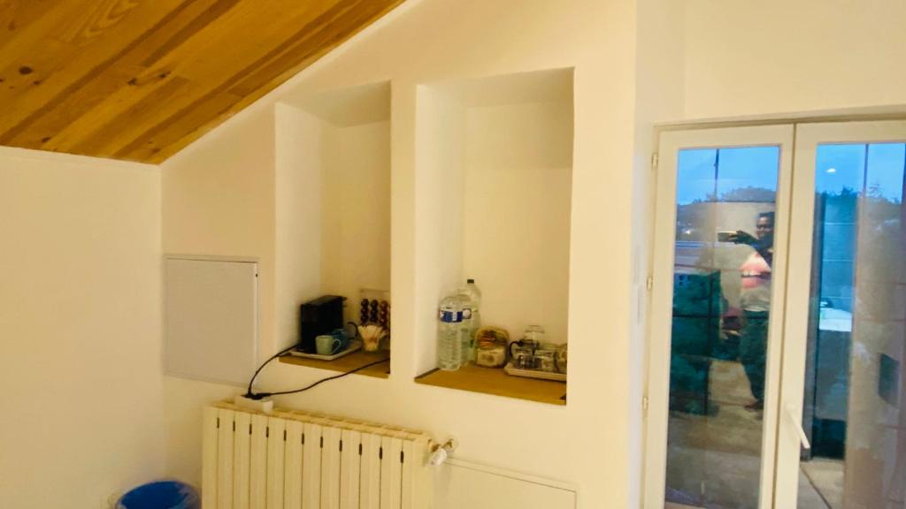 Kuchyň nebo kuchyňský kout v ubytování Studio Cros climatisé