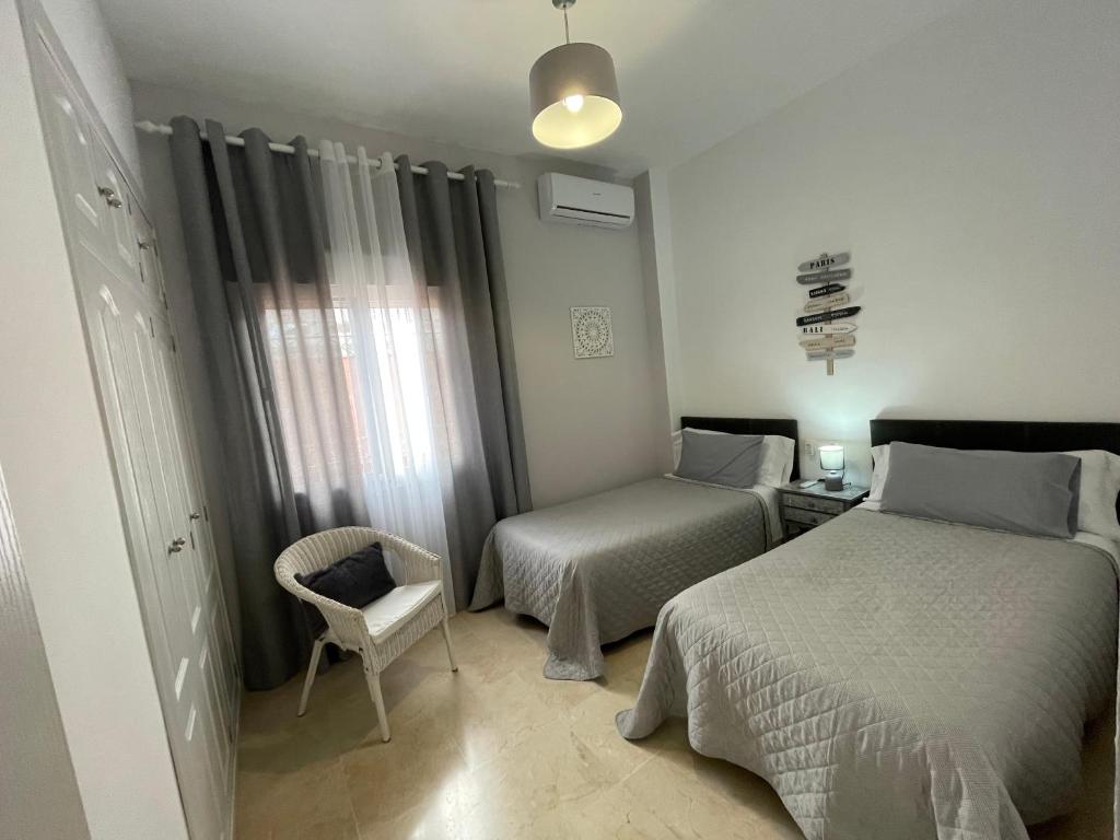 Agradable Casa independiente con piscina, Sevilla ...