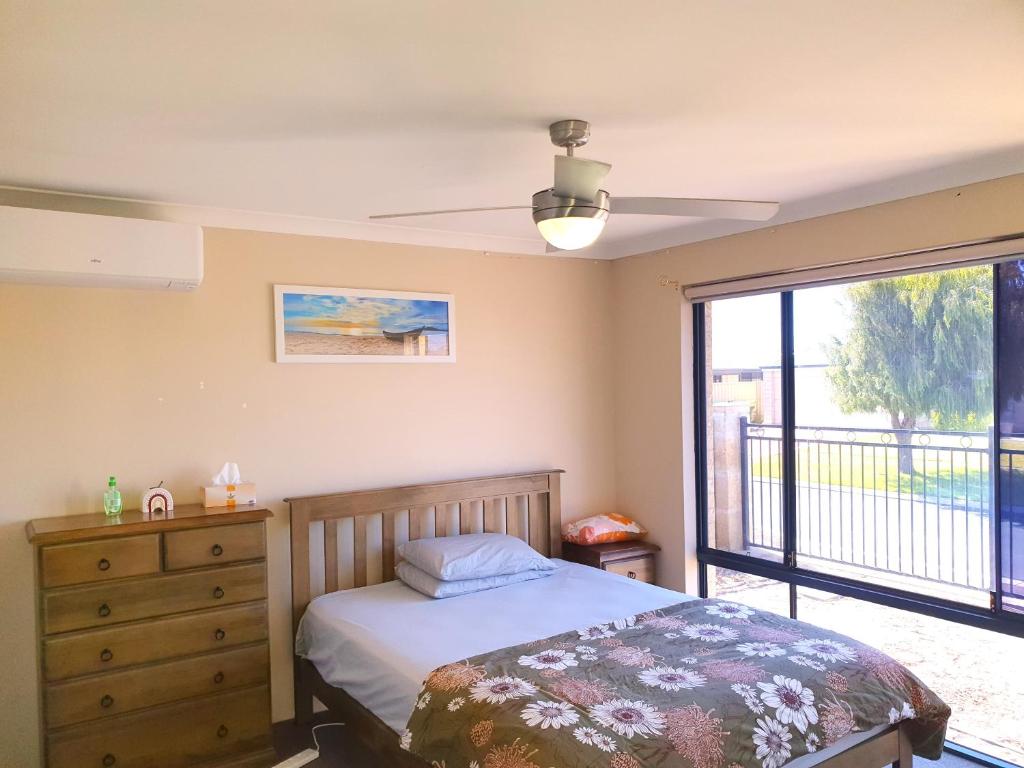 Photo inspiration: Visual Reference: Dalyellup Private Guest House Unit Bunbury