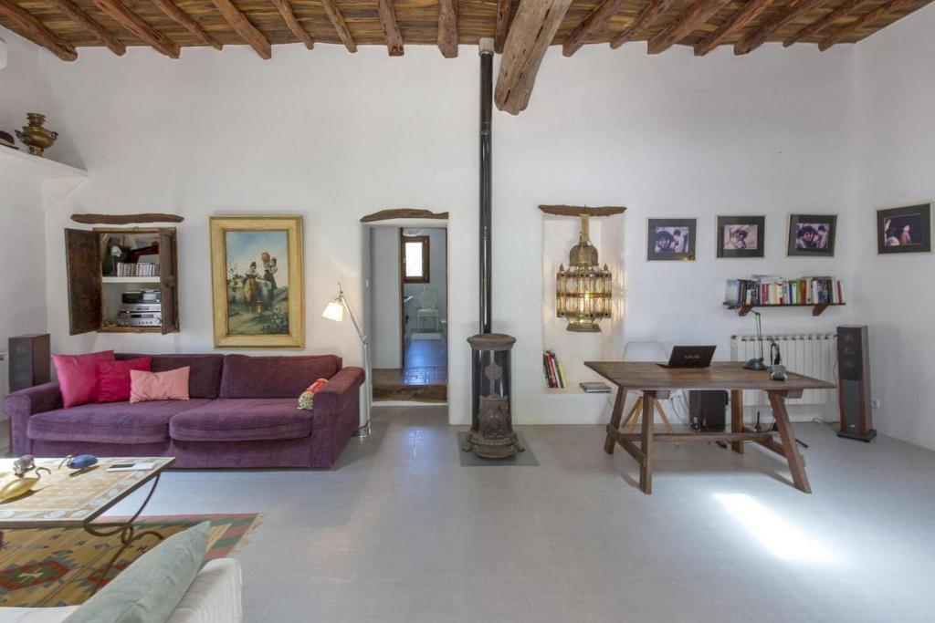 Fotografie z fotogalerie ubytování Can Lorenzo v destinaci Sant Llorenç de Balàfia