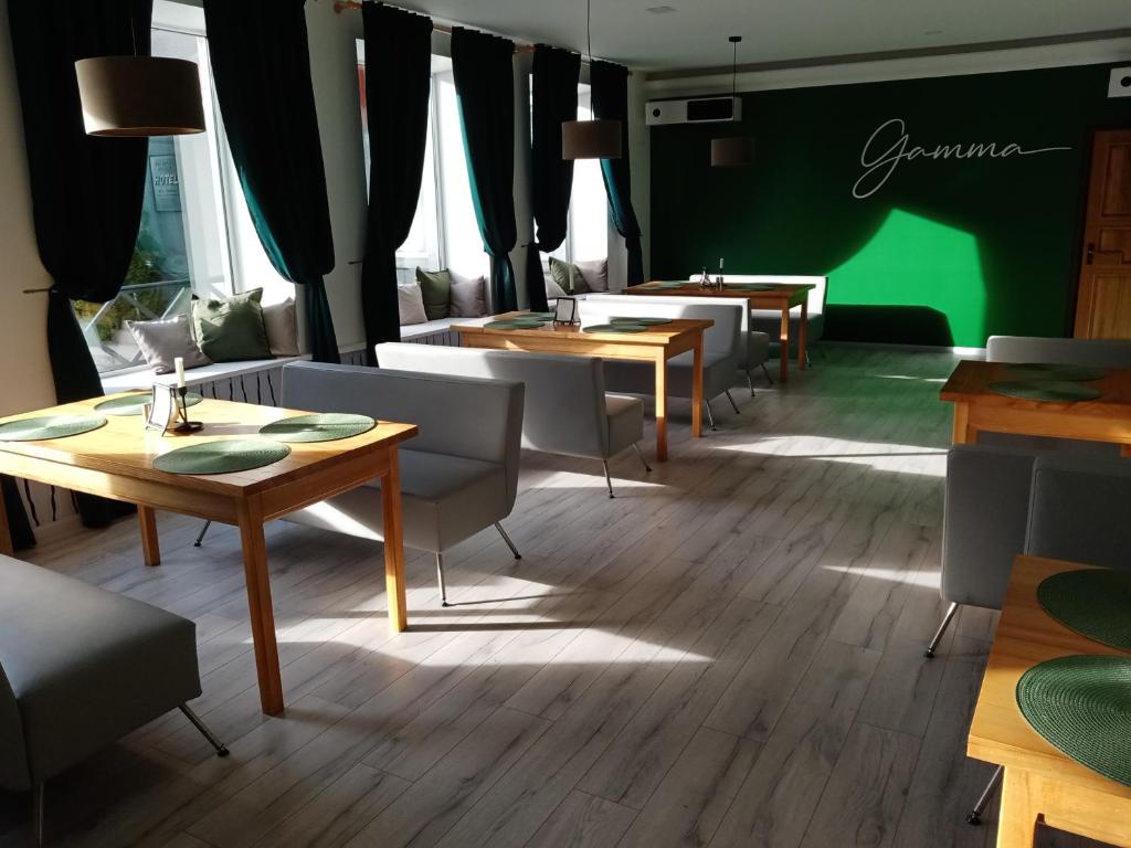 Posezení v ubytování Gamma Hotel