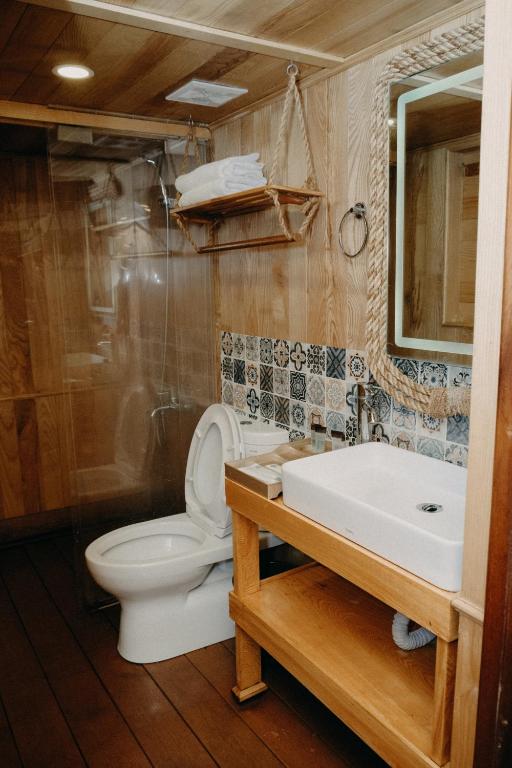 Lan Ha Floating Homestay - 18