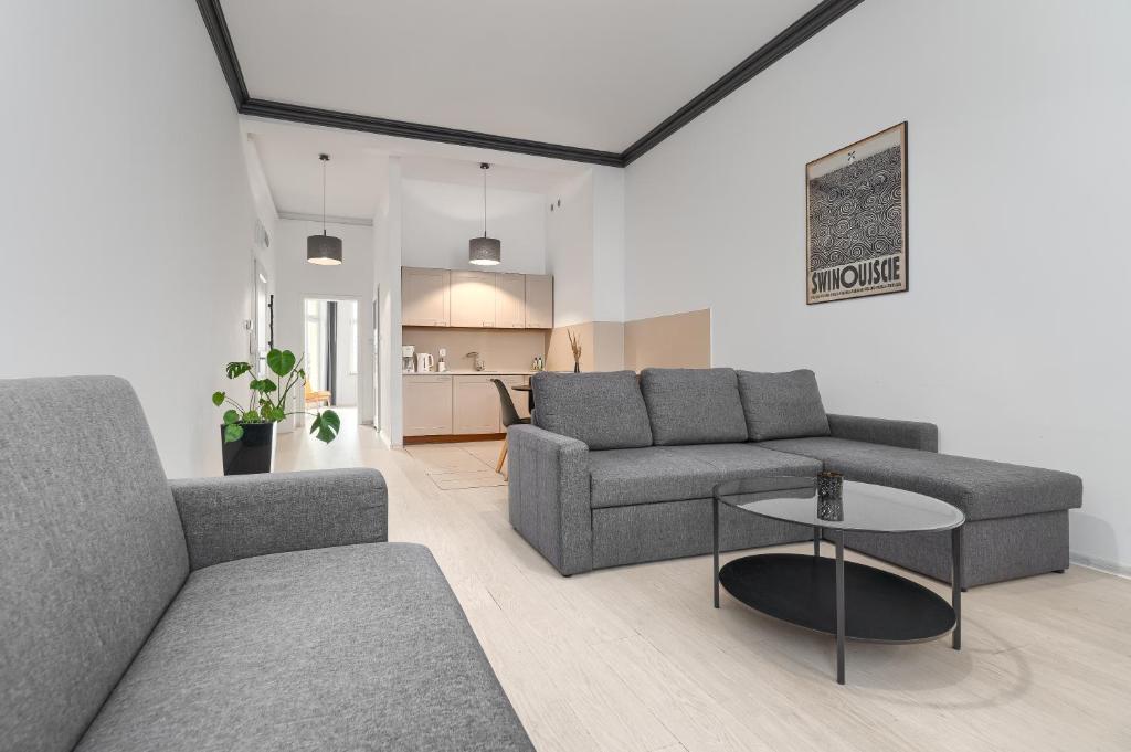 
One-Bedroom Apartment with Balcony
