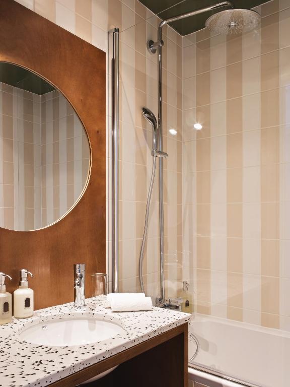 Hôtel Rosalie - Resim 3