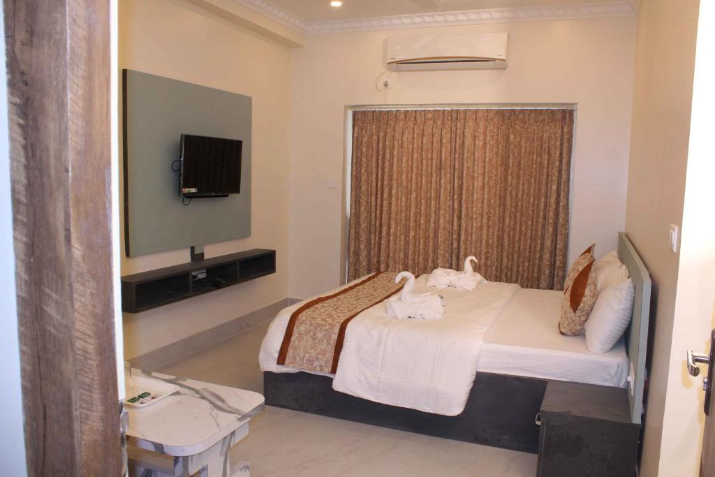 Hotel RK International - Habitación De Lujo