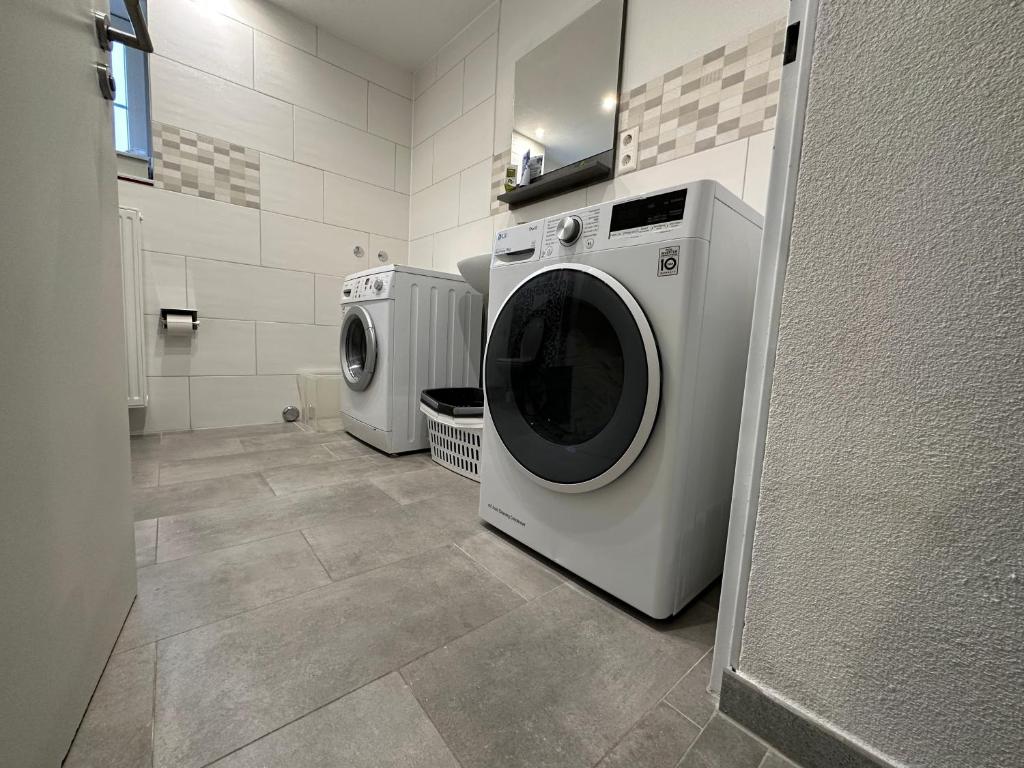 ADN Suites - NETFLIX - modern and smart - 7