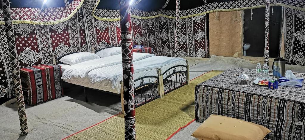 Letto o letti in una camera di Desert Wonders Camp