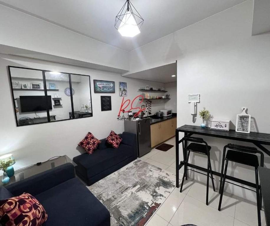 RiAnnMarStaycae- City View at The Grass Residences