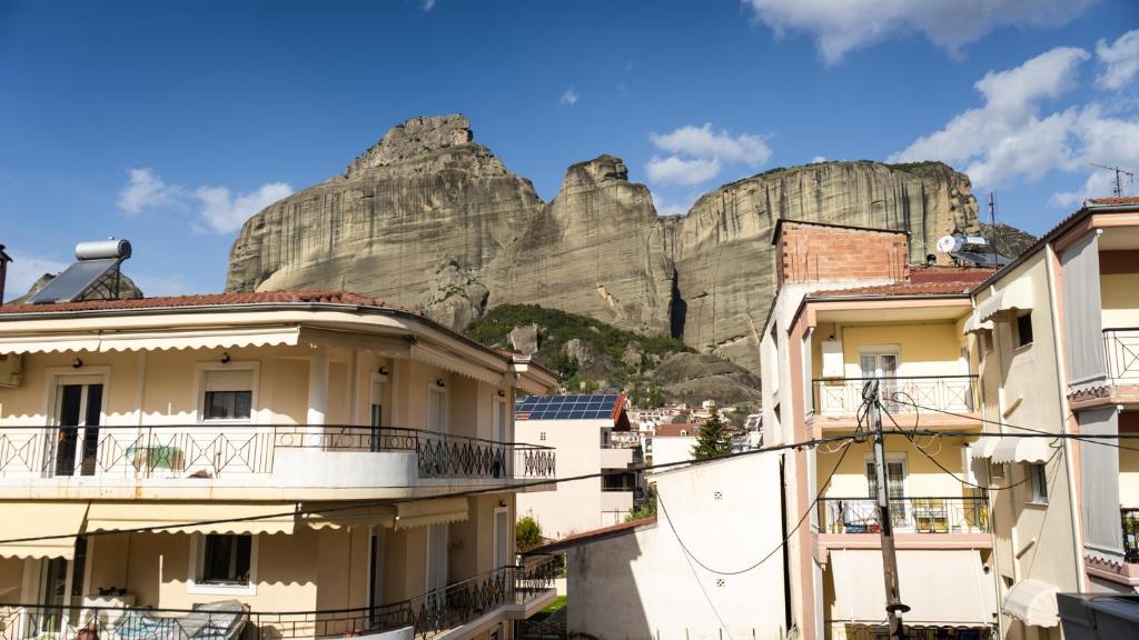 a view of the table mountain in cape town at Meteora Skyline by Meteora Residencies in Kalabaka