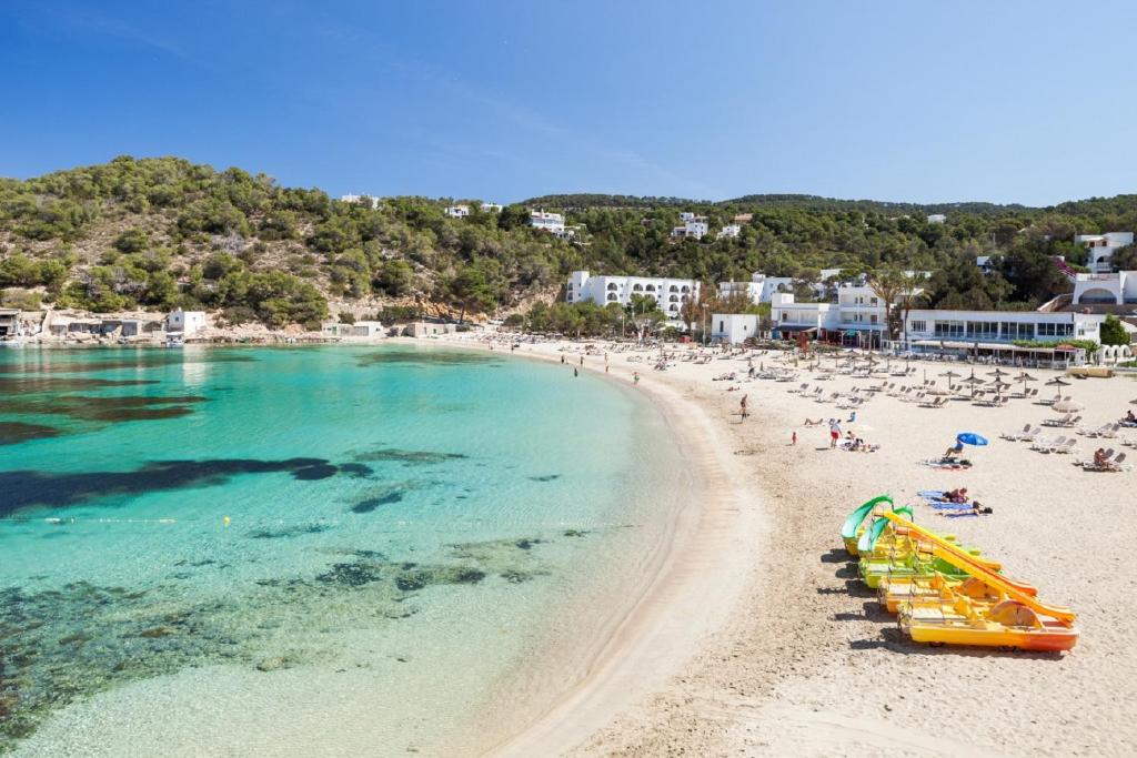 Aparthotel Puerto Cala Vadella, Cala Vadella – Precios ...
