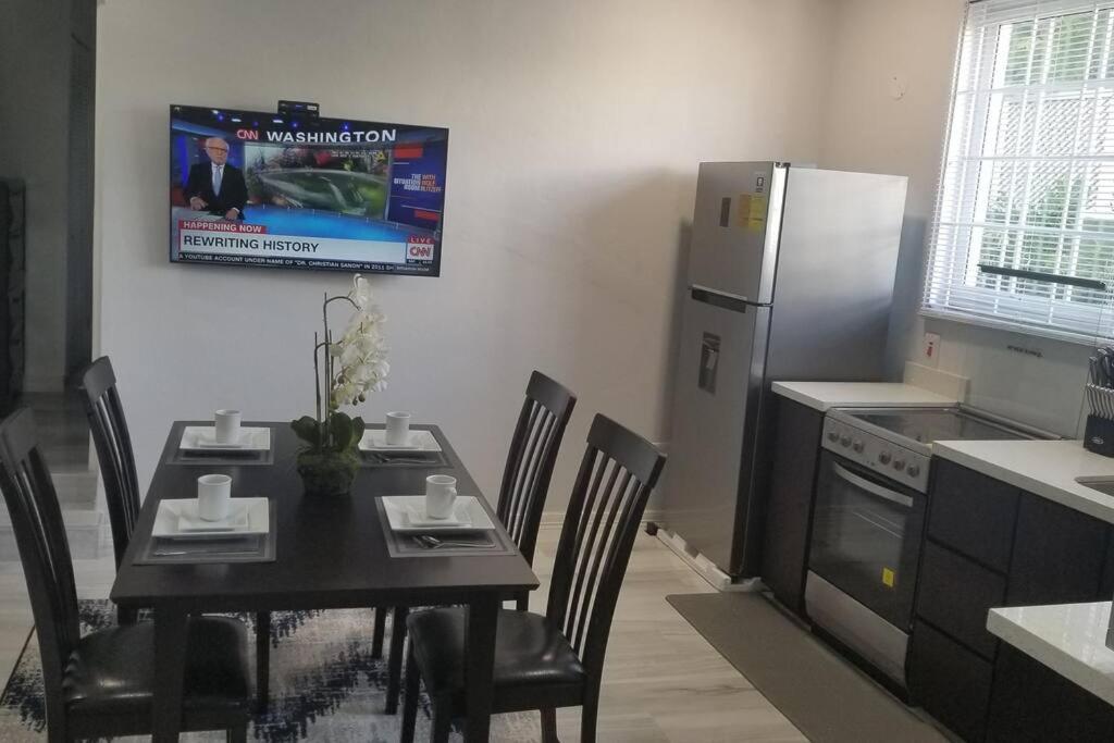 Kuchyň nebo kuchyňský kout v ubytování Ridgeview suite 4