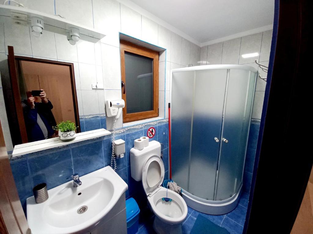 Koupelna v ubytování Casa Alex